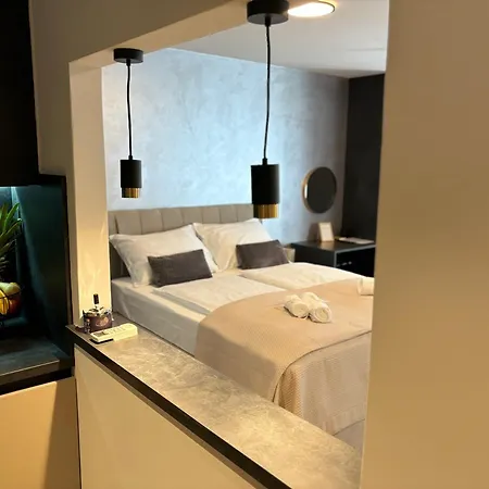 Versi Old Town Apartment *