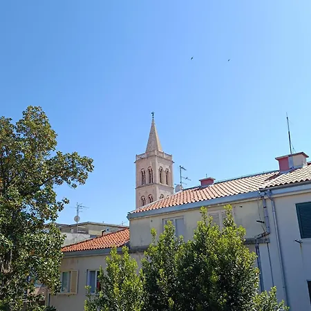 Апартаменти Versi Old Town *