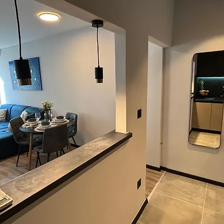 Versi Old Town * Задар